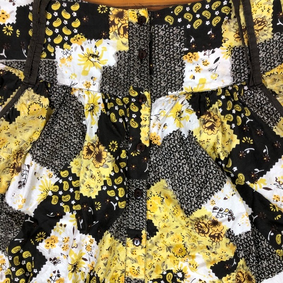 Magic Floral Multi-Pattern Skirt - Picture 2 of 5